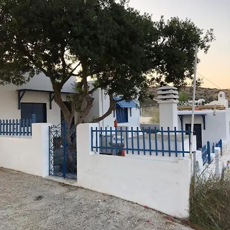 Araζω, Irakleia Family Country house